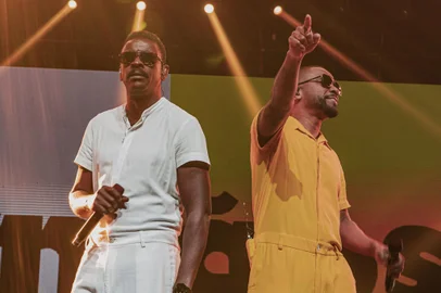 Seu Jorge e Alexandre Pires confirmam show no maior beach club do país Eleito "Melhor Show" no Prêmio Multishow, projeto “Irmãos” chega ao Carnaval MAORI A festa acontece no dia 18 de fevereiro e promete atrair foliões de todo o RS<!-- NICAID(15350606) -->