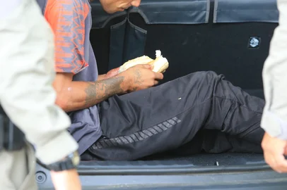 PORTO ALEGRE, RS, BRASIL, 10-02-2026: Superlotação do sistema prisional do estado do Rio Grande do Sul, reflete em presos em viaturas da Brigada Militar e celas de delegacias. Foto: Ronaldo Bernardi/Agência RBS<!-- NICAID(16222220) -->