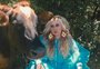 Clarissa Ferreira traz novas perspectivas para a música regional gaúcha em "LaVaca", seu primeiro disco autoral