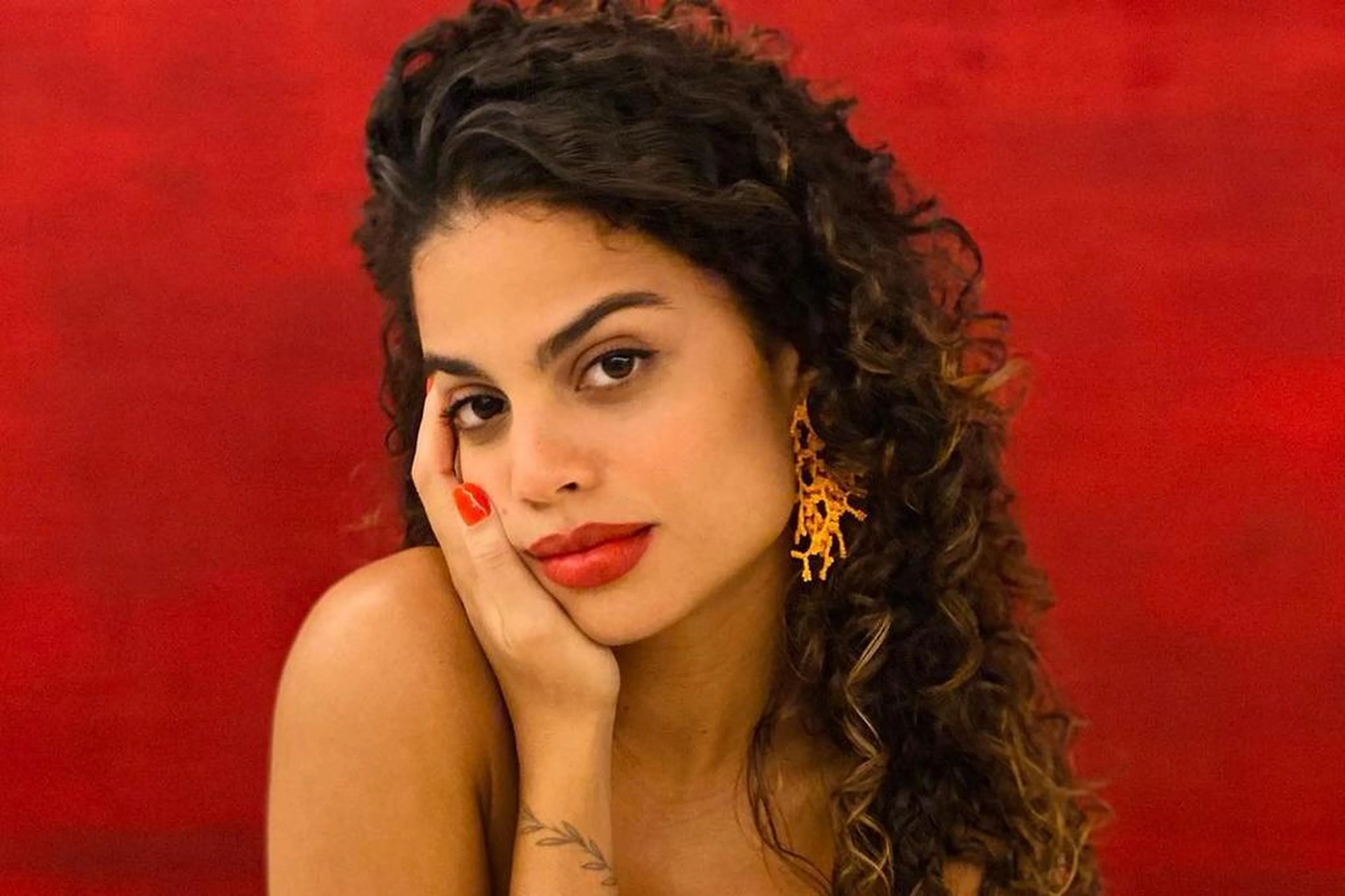 Reprodução/@clara.buarque
