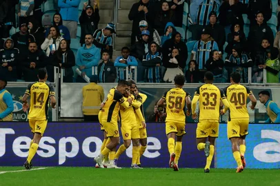 PORTO ALEGRE, RS, BRASIL, 10-08-2025: Grêmio recebe o lanterna do campeonato brasileiro, Sport Recife, pela 19ª rodada da competição, na Arena do Grêmio, em Porto Alegre. Foto: André Ávila/ Agência RBSIndexador: Andre Avila<!-- NICAID(16098598) -->