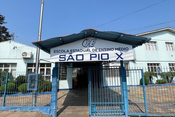 Escola Estadual de Ensino Médio São Pio X / Divulgação