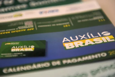 CAXIAS DO SUL, RS, BRASIL, 01/07/2022 - Fila do Auxílio Brasil em Caxias do Sul é de quase 8 mil famílias. (Marcelo Casagrande/Agência RBS)<!-- NICAID(15137944) -->