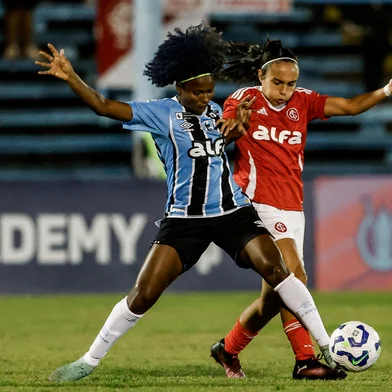 Novo Hamburgo, RS, Brasil, 28/04/2025: GRENAL Feminino, pelo Brasileirão 2025. Grêmio x Internacional. Fotos: Duda Fortes/Agencia RBSIndexador: Andre Avila<!-- NICAID(16026150) -->