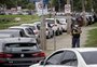 Começo da vacinação de idosos com 69 anos é marcado por grande procura em Porto Alegre