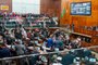 Na última votação de 2022, a Assembleia Legislativa define nesta noite de terça-feira (20) a aprovação de temas como o aumento de salários do executivo e outras mudanças na legislação.<!-- NICAID(15301152) -->