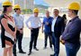 Prefeito, secretário e vereadores de Caxias visitam Mercado Público de Niterói