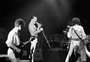 Queen lança "Face It Alone", música gravada por Freddie Mercury em 1988