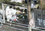 À espera de atacarejo, terreno baldio acumula lixo na zona sul de Porto Alegre