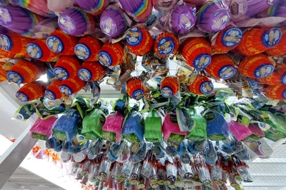 Preço dos ovos de chocolate pode subir até 30%; cestas de doces surgem como alternativa<!-- NICAID(15995486) -->