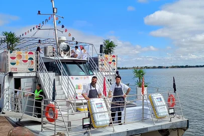 Barco Viva o RS no South Summit Brasil, com gastronomia e vinhos gaúchos.<!-- NICAID(16013349) -->