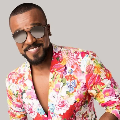 Alexandre Pires é uma das atrações do evento Samba in Caxias, que acontece neste domingo nos Pavilhões.<!-- NICAID(15185181) -->