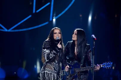 Maiara e Maraisa, sertanejo<!-- NICAID(13875385) -->