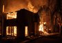 FOTOS: Grécia evacua cidade histórica devido a incêndios florestais