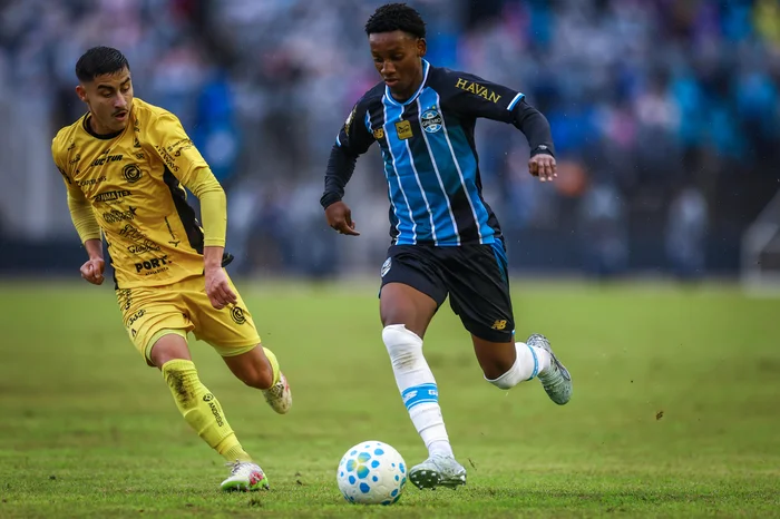 Lucas Uebel / Gremio,Divulgação Lucas Uebel / Gremio,Divulgação