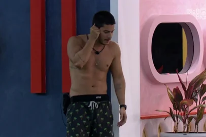 "BBB 22": Arthur imita Jade<!-- NICAID(15043072) -->