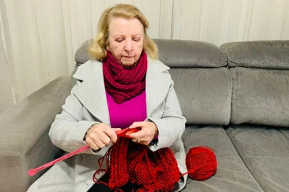 "Meu presente a Caxias do Sul é ser voluntária" diz mulher que também faz aniversário nesta terça-feira<!-- NICAID(15461042) -->