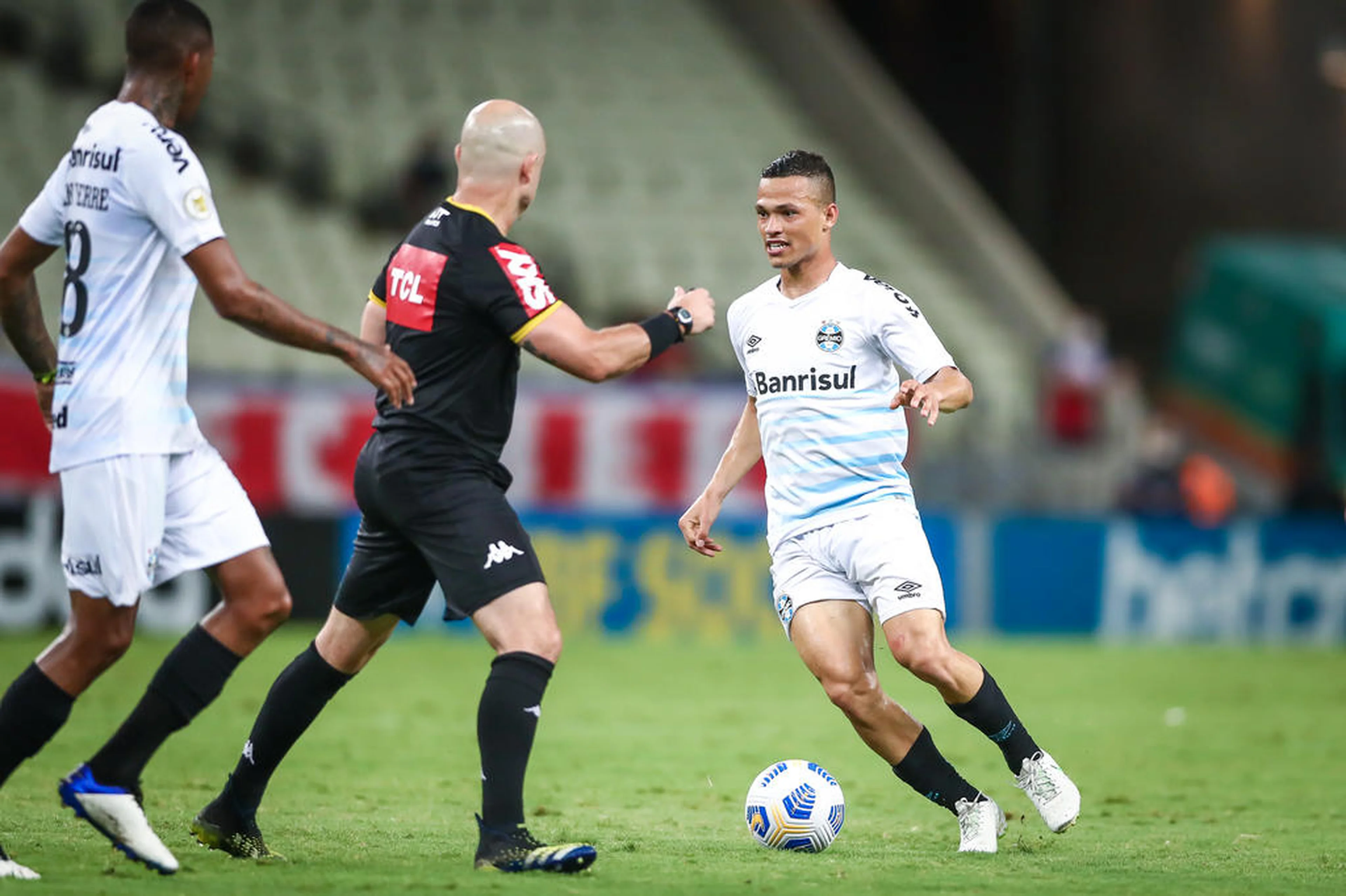 LUCAS UEBEL/GREMIO / DIVULGAÇÃO