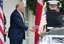 O que é insuficiência venosa crônica, diagnóstico que explica inchaço de Trump?
