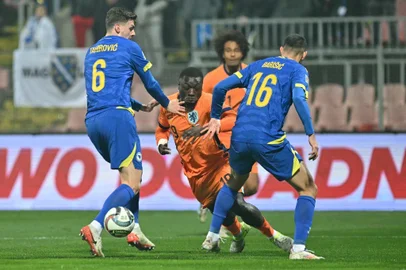 Brobbey, futebol, Holanda