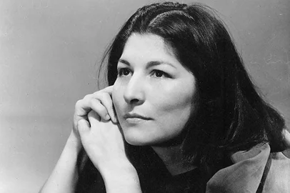 Mercedes Sosa, cantora, a voz da américa latina<!-- NICAID(11578366) -->