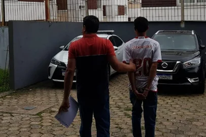 Homem foi preso suspeito de enforcar ex-companheira adolescente.<!-- NICAID(15933936) -->