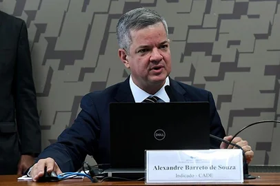 Alexandre Barreto de Souza<!-- NICAID(15722923) -->