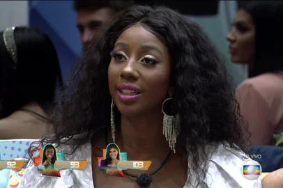 BBB 21: Batimentos de Camilla no paredão<!-- NICAID(14768328) -->