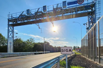 Três novos pedágios free flow na Serra começam a operar no dia 30 de março <!-- NICAID(15710294) -->