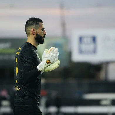 Vanderlei, goleiro do Operário-PR