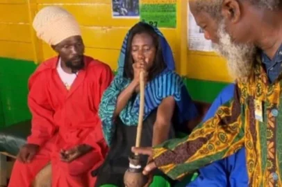 Glória Maria na Jamaica<!-- NICAID(12294668) -->