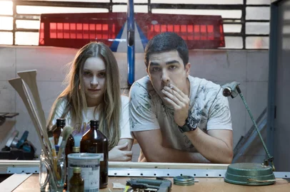 Com Carla Diaz, a A Menina que Matou os Pais e O Menino que Matou Meus Pais estreiam na Amazon Prime Video<!-- NICAID(14895604) -->
