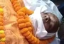 Homem finge a própria morte para saber quem iria ao seu velório, assista ao vídeo