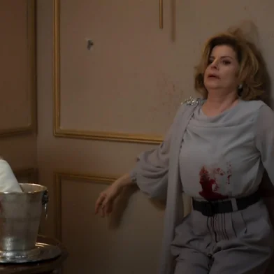 morte de odete roitman (debora bloch) em vale tudo<!-- NICAID(16145946) -->