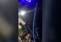 VÍDEO: imagens mostram o momento em que ponte pênsil vira em Torres