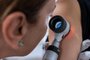 Exame na pele; Cancêr. Foto: MedicalWorks / stock.adobe.comFonte: 526880654<!-- NICAID(15355906) -->