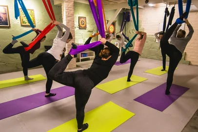 Neste sábado, 28 de junho, a Casa Solar promove um dia inteiro de vivências e atividades especiais em comemoração ao Dia Internacional do Yoga (21/6), em Caxias do Sul. O evento contará com práticas abertas ao público, incluindo roda de mantras, yoga, meditação com tigelas de cristal, palestra sobre viagem à Índia, astrologia védica e meditação.<!-- NICAID(16068866) -->