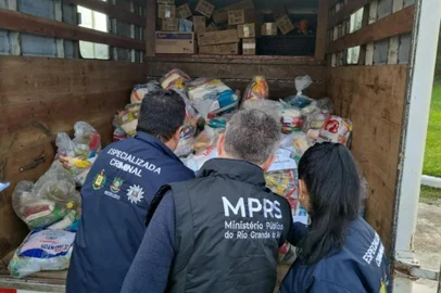 Operação contra o desvio de doações em Palmares do Sul - Foto: Ministério Público/Divulgação<!-- NICAID(15787430) -->