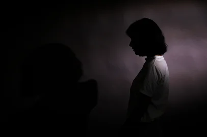 PORTO ALEGRE, RS, BRASIL, 02-02-2026: Imagens para ilustrar matérias sobre as crescentes ocorrências envolvendo violência contra a mulher e casos de feminicídios no Rio Grande do Sul. Foto: Bruno Todeschini/Agência RBS<!-- NICAID(16217366) -->