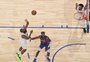 Cavaliers reagem no fim, levam jogo para prorrogação e viram série na casa dos Pistons