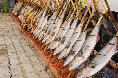 Começa hoje, no Balneário Cassino, a Festa do Peixe e do Camarão, a anchova assada é uma das principais atrações do evento gastronômico.#PÁGINA:061ª edição Fonte: Divulgação Fotógrafo: VINÍCIUS COSTA<!-- NICAID(159310) -->