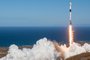 Nave Falcon 9 da SpaceX lança 25 espaçonaves para a órbitra terrestre na missão Korea 425, na Califórnia - Foto: SpaceX @SpaceX/X/Twitter/Reprodução<!-- NICAID(15614779) -->