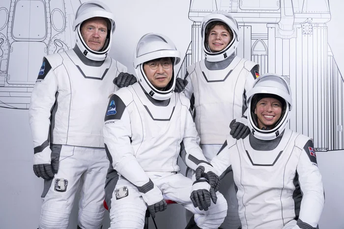 Folheto / cortesia do Fram2 / SpaceX