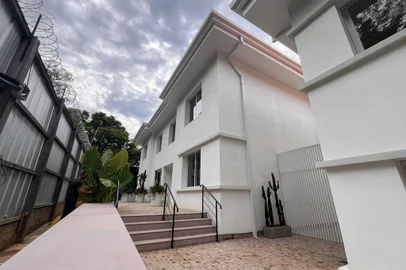 Sobrados reformados pela Woss na Padre Chagas<!-- NICAID(15724091) -->
