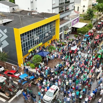 Manifestação da Fetag-RS pede securitização das dívidas dos produtores rurais<!-- NICAID(15977977) -->