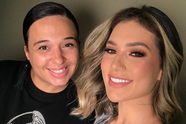 Maquiadora Camila Souza e Virginia Fonseca<!-- NICAID(15375985) -->