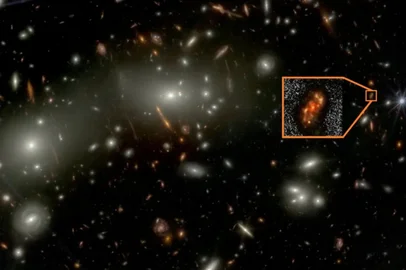 NOva galáxia descoberta<!-- NICAID(16180852) -->