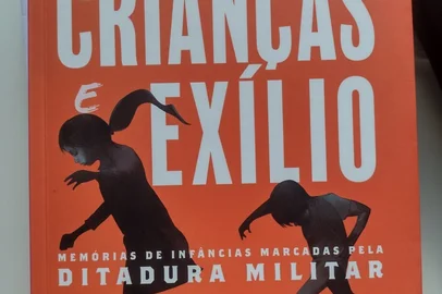 Crianças e Exílio narra a história de 46 meninos e meninas cujos pais foram perseguidos pela ditadura e tiveram de sair do país