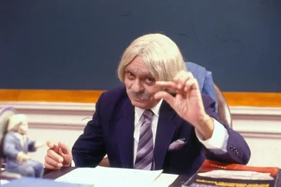 Chico Anysio , escolinha do professor raimundo<!-- NICAID(16131509) -->