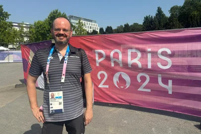 Edgard Ferreira, médico intensivista do Hospital São Francisco de Paula, da Universidade Católica de Pelotas e árbitro de ginástica, atuando nas competições masculinas nos Jogos Olímpicos de Paris.Colunaa da Alice Bastos Neves<!-- NICAID(15828492) -->